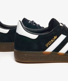 The HANDBALL SPEZIAL model   by  adidas  which is part of the SU2021  campaign , has arrived || is now available at . Women's Handball, New Balance 998, Adidas Handball Spezial, Adidas Handball, Adidas Samba Og, Baskets Adidas, Meme Design, Sneakers Adidas, Swag Shoes