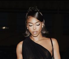 Elegant Hairstyle Black Women, Prom Hair On Short Hair, 90s Glam Hairstyles, Old Money Hairstyles Black Woman, Lori Harvey Bob Hair, Lori Harvey Short Hair, Lori Harvey Hairstyles, Dark Feminine Hairstyles, Hairstyles For Relaxed Hair Black Women