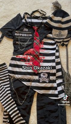 Visual Kei Style Street Fashion, Numetal Clothes, Vkei Outfits Casual, J Rock Fashion, Vkei Clothes, Rokku Gyaru Fashion, Visual Kei Outfit Ideas, Vkei Outfits, Vkei Fashion