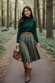 Old Fashioned Fashion, Mint And Black Outfit, Midsized Girls Outfits Winter, Cute Skirt Winter Outfits, Jewel Tone Work Outfit, Forest Green Outfits For Women, 2025 Women Fashion, Midsize Europe Outfits, Autumn House Of Colour Outfits