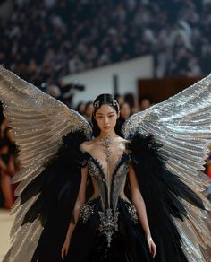 Fashion Collection Inspiration, Met Gala Outfits, Swan Dress, Fantasy Dress, Gala Dresses, Glam Dresses, Fantasy Fashion, Kpop Fashion, Ball Dresses