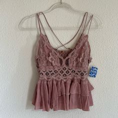 Nwt Free People Mauve Adella Cami Flowy Ruffled Lace Festival Tank Top Boho. Size Small. Condition: Nwt, No Flaws. Never Worn. Offers Always Welcome Bundle & Save! 2+ Items: 10% Off Fitted Bohemian Ruffle Top, Fitted Bohemian Ruffled Tops, Sleeveless Bohemian Top With Ruffle Hem, Bohemian Sleeveless Top With Ruffle Hem, Spring Camisole Top With Ruffle Hem, Spring Ruffle Hem Camisole Top, Spring Bohemian Fitted Camisole, Summer Lace Top With Ruffles, Fitted Ruffles Camisole For Vacation