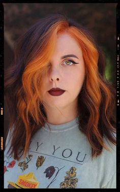 Orange Face-Framing Highlights Brown Hair With Orange Peekaboo, Orange Bangs Brown Hair, Brown To Orange Ombre, Orange Peekaboo Hair, Short Copper Hair, Pelo Color Vino, Bleached Bangs, Money Piece Hair, Face Framing Hair