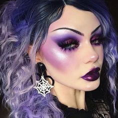 Witch Makeup Ideas Pretty Purple, Purple Face Makeup, Purple Halloween Makeup, Cute Witch Makeup, Witch Makeup Looks, Aphrodite Makeup, Makeup Morado, Kill Makeup, Violet Makeup