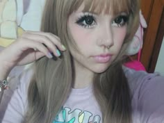 Ganguro Makeup, Gyaru Make, Warrior Cats Morph Ideas, Gyaru Art, Warrior Cats Morph, Gyaru Hair, Gyaru Aesthetic, Big Eyes Makeup, Royal High Outfits Ideas Cheap