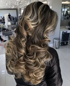 Balayage Highlights Brunette Straight, Caramel Brunette, Ash Blonde Hair Colour, Honey Brown Hair