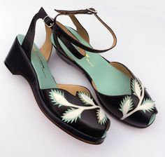 Flora Daily Shoe, The Vamp, Anna Dello Russo, Stunning Shoes, Leather Cuts, Strap Wedge, Ankle Strap Wedges, Shoe Repair, Shoe Company