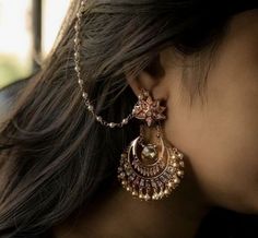 ‎꒰ 🌷 ꒱ؘ  ᥲᥒเ᥉hᥲ ˊˎ- Wedding Jewelry Ideas For Bride Indian, Traditional Earrings Indian Jewelry, Jhumkas Aesthetic, Indian Traditional Jewellery, Traditional Jhumka, Vintage Indian Jewelry, Jewellery Traditional, Jhumka Designs, Indian Wedding Jewelry Sets