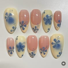 Nail Design Drawing, 3 D Nails Designs, Summer Nail Sets, Cute Almond Nail Ideas, Nails Flower Design, Summer Manicure Designs, Nail Inspo Blue, Nails Summer Almond, Bts Nails