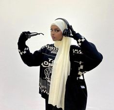 Korean Expensive Outfit, Hijabi Grunge Outfit, Hijabi Grunge, Hijab Grunge, Grunge Skirt Outfit, Cute Hijabi Outfits