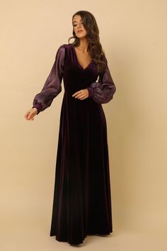 Belvet Dress, Wedding Dress Velvet, Event Gowns, Navy Blue Velvet Dress, Plum Bridesmaid, Dress Organza, Winter Wedding Guest Dress, Winter Wedding Guests, Bridal Attire