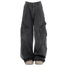 skater girl cargo jeans boogzel clothing Boy Skater, Indie Aesthetic Outfits, Y2k Grunge Aesthetic, Grunge Pants, Black Baggy Jeans, 90s Y2k Fashion, Grunge Jeans, 90s Fashion Grunge, Black Cargo Pants