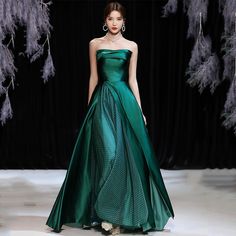 Green Evening Dress For Banquet During Prom Season, Green Maxi Dress For Gala During Prom Season, Green A-line Evening Dress For Gala, Green Satin Ball Gown For Prom, Green Ball Gown For Prom Season Party, Green Ball Gown For Party And Prom Season, Green Ball Gown Evening Dress For Formal Occasions, Floor-length Green Prom Evening Dress, Green Satin Ball Gown For Party