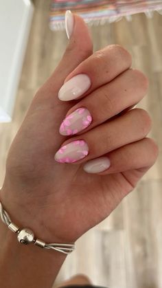 Aesthetic Nail Designs Almond, Sb Nails, Aesthetic Nail Designs, Nail Designs Almond, Hawaii Nails, Teen Nails, Bright Nail Designs, Aesthetic Nail, Summery Nails