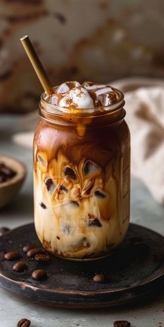 Caramel Hazelnut, Homemade Syrup, Coffee Obsession, Coffee Drink Recipes, Ice Coffee Recipe, Coffee Dessert, Breakfast Items, Morning Food, Coffee Cafe