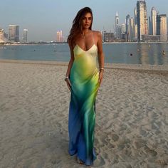 47921107009810|47921107042578|47921107075346 Beach Dress Summer, Dresses Holiday, Chic Maxi Dresses, Holiday Dress Outfit, Elegant Party Dresses, Birthday Party Dress, Dress Spaghetti, Satin Maxi Dress, Elegant Party