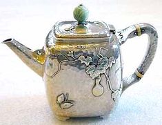 Tiffany Japanesque teapot-(SMP Silver Salon Forums) Silver Teapot, Louis Comfort Tiffany, Silver Tea, Teapots And Cups, Coffee Chocolate, Tea Art, Tea For Two, My Cup Of Tea, Coffee Pots