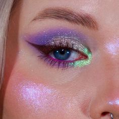 Anastasia🌙 on Instagram: "Another boring lavender makeup🤪💜  PRODUCTS USED: @colourpopcosmetics fade into hue (selfie) crème gel liner (spring break) @shellwemakeup liana eyeshadow palette (silver snake) | use code ANAHARVEN for 10% off❤️ @karlacosmetics pastel duochrome (Pom Pom) | use code ANAHARVEN for 10% off❤️ @kaleidosmakeup quad palette (cold brew) highlighter (moon cruiser) cloud lip clay (cold smoke) @anastasiabeverlyhills brow definer (taupe) @flowerknows_global contour palette mascara (brown) @beautybaycom liquid blush (spring) @charlottetilbury airbrush flawless foundation (chaud) @maccosmetics @maccosmeticsuk pro longwear concealer (nc15)" Fade Into Hue, Airbrush Flawless Foundation, Lavender Makeup, Brown Mascara, Liquid Blush, Lavender Blush, Flawless Foundation