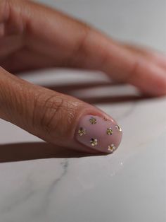 Bridal Manicure, May Nails, Floral Nail Designs, Minimal Nails, Her Nails, Nail Jewelry, Beauty Queen, Funky Nails, Floral Nails