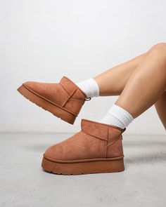 Step into cosy season in the ultimate boot for Autumn and Winter. Our Cori boots are a must for casual dressing and all your comfy escapades. Featuring a low-rise height, soft, faux suede inside and a chunky, flatform design. Get yours in a warm, neutral shade or a classic black for a reliable style you can wear with any of your off-duty outfits. - Faux suede material  - Model wears UK 6 / EU 39 / US 8 - Fits true to size Cosy Season, Off Duty Outfits, Casual Dressing, Women's Heels, Suede Material, Heels Shoes, Womens Heels, Autumn And Winter, Classic Black