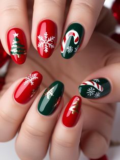 Holiday Nails Green And Red, Bright Red Nails Christmas, Bright Green Christmas Nails, Neon Christmas Nails, Green And Red Nails Christmas, Christmas Red And Green Nails, Red Green Christmas Nails, Christmas Nails Red Green, Bright Holiday Nails