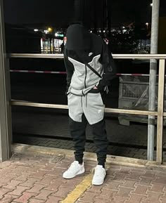 Nike Tech Fit, Nike Tech Fleece Men, Nike Blazer Outfit, Sporty Outfits Men