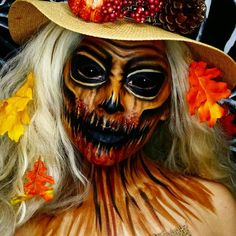 27 Scary Scarecrow Makeup Ideas for Women: Easy and Spooky Halloween Tutorials Scary Scarecrow Makeup, Scarecrow Makeup Ideas, Scary Scarecrow Costume, Autumn Scarecrow, Halloween Costumes Scarecrow, Couples Costumes Creative, Scary Scarecrow, Black Face Paint, Scarecrow Makeup