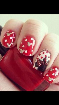 Deluxe Nails, Mickey Mouse Nails, Nail Art Disney