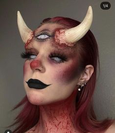 Demon Fx Makeup, Black Women Halloween Makeup, Demon Sfx Makeup, Crazy Person Makeup, Hard Halloween Makeup, Creepy Sfx Makeup, Gorey Halloween Makeup, Gore Halloween Makeup Looks, Demon Costume Ideas