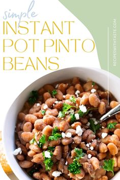 Bowl filled with Pinto Beans cooked in Instant Pot Roast Side Dishes, Instant Pot Pinto Beans Recipe, Instant Pot Pinto Beans, Pinto Beans Recipe, Pasta Instant Pot, Chili Instant Pot, Instant Pot Chili, Pinto Bean Recipes, Chicken Soups