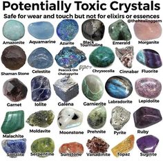 Lover Pic, Different Types Of Crystals, Crystal Identification, Shaman Stones, Crystal Healing Chart, Crystal Guide, Spiritual Crystals