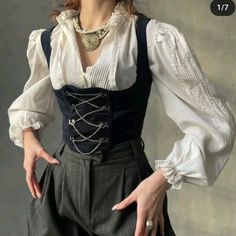 Ruin Eclipse, Vintage Style Blouses, Ren Faire Outfits, Cold Wear, Fit Aesthetic, Outfit References, Money Fashion, Ideal Wardrobe, Sleeves Blouse