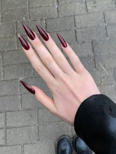 Acrylic Nail Designs Stiletto Pointy, Long Nail Designs Stilettos, Pointy Red Nails, Stiletto Red Nails, Red Stiletto Nails Designs, Long Pointy Nails, Pointy Nails Designs, Red Nails Stiletto, Stiletto Nails Red