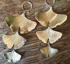 Triple Cascading Ginkgo Leaf earrings in copper Jewelry Nature, Earring Card, Ginkgo Leaf, Happy Customer, Earring Cards, Customer Review, Gifts For Nature Lovers, Nature Jewelry, Leaf Earrings