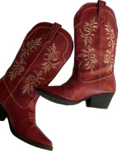 Botas Western, Red Cowboy Boots, Cowgirl Aesthetic, Aesthetic Shoes, Pretty Shoes