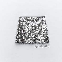 New With Tag Seller: @Chloethy Brand Zara Zara F/W 2023 Collection Skirt With A High Waist With Sequins. Silver | 3920/139 Outer Shell 100% Polyester Lining 96% Polyester 4% Elastane Cheap Zara Mini Skirt For Party, Zara Short Party Skirt, Zara Sequin Skirt For Party, Silver Sequin Mini Skirt, Silver Sequined Mini Skirt, Zara Sequined Party Skirt, Aesthetic Ropa, Fall Mini Skirt, Zara Fall