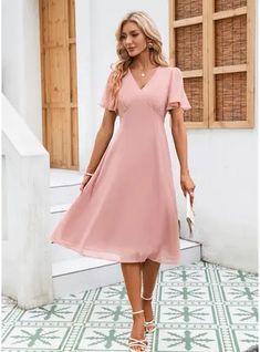 JJ's House No Cascading Ruffles Chiffon Midi V-Neck Fall Spring Summer Winter A-line Yes Dusty Rose S Height:5.7ft(174cm) Bust:33.5in(85cm) Waist:26in(66cm) Hips:36in(91cm) Dress. #JJ's House #No #CascadingRuffles #Chiffon #Midi #VNeck #Fall #Spring #Summer #Winter #Aline #Yes #DustyRose #S #Dress Pink Mid Length Dress, Dusty Pink Dress Outfit Wedding, Mid Length Dresses Formal, Plain Midi Dress, Dusty Pink Dresses, Dress Name, Light Pink Dress, Chiffon Midi Dress, Dusty Rose Dress