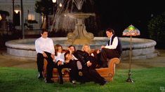 Ross Geller Outfits in Friends Theme Song Friends Intro, Useful Skills, Friends Couch, Sofa Pictures, David Schwimmer, White Dress Shirt