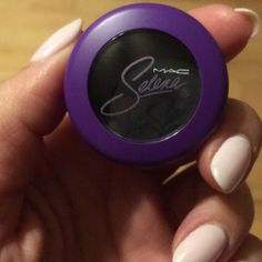 This Is A New, Unused Eye Shadow From The Selena Collection. Box Not Included. Mac Eyeshadow, Makeup Eyeshadow, Mac Cosmetics, Makeup Cosmetics, Womens Makeup, Mac, Makeup, Women Shopping, Color