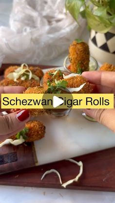 Neeti Jain on Instagram: "schezwan cigar roll🤤🫶🏻 (no onion no garlic)  preparation time:40min Serve :12to15 rolls  Ingredients used: •3to4 raw boiled mashed banana  •1cup cabbage  •1/2cup bell pepper  •1tbsp green chilli •Coriander  •1tsp salt(as per taste) •2 cheese cubes •2to3tbsp schezwan sauce   Ingredients used: •Corn flour slurry (1/2cup corn flour +1cup water) •Vermicelli for coating  •Oil for frying" Ramadan Recipe, Schezwan Sauce, Cheese Cubes, Corn Flour, Garlic Recipes, Ramadan Recipes, Green Chilli, Frying Oil, Bell Pepper