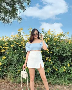 Skirt And Top Western Outfit, Goa Outfits, How To Wear A Blanket Scarf, Modest Casual Outfits, Casual College Outfits, Casual Outfit Inspiration, Trendy Dress Outfits, Everyday Fashion Outfits, Casual Day Outfits