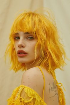 Blonde And Yellow Hair, Bright Yellow Hair, Alternative Beauty, Wedding Hairstyles For Women, Lemon Hair, Yellow Hair Color, Poofy Hair, Modeling Poses, Short Shag Hairstyles