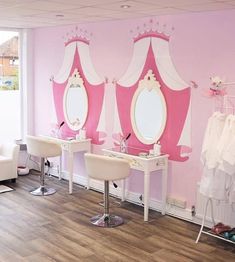 Kids Nail Salon, Girl Salon, Kids Spa Party, Luxury Birthday Gifts