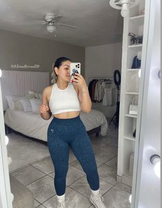 Mid Size Gym Girl, Midsize Gym Outfits, Workout Gym Routine, 30 Outfits, Gym Girl, Gym Fits, Gym Routine