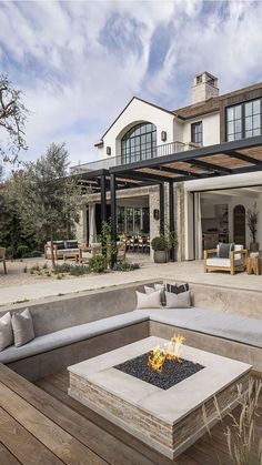 Sandstone House, Brandon Architects, Southern California Home, French Style Homes, Garden Studio, California Homes, Architect Design, Outdoor Entertaining