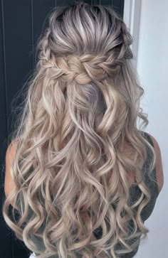 Hairstyles For Everyday, Partial Updo, Elegant Wedding Hairstyles, Grad Hair, Wedding Hairstyles Bridesmaid, Half Up Half Down Hairstyles