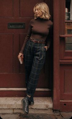 Academia Aesthetic Outfit, Dark Academia Outfits, Dark Academia Outfit, Academia Outfits, Business Casual Outfits For Work, Mode Boho, Neue Outfits, Stylish Work Outfits, American Beauty