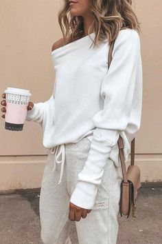 Dailygirlm Dew Shoulder White Sweater Classy Comfy Outfits, Edgy Casual Style, Workout Looks, Plain Sweaters, Pastel Outfit, Pullover Outfit, Hipster Outfits, Cooler Look, Solid Clothes