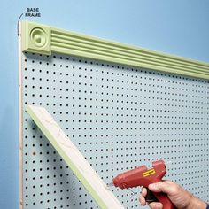 Dress It Up - Most pegboard comes in two colors�boring white and boring brown. But it doesn't have to stay that way. Roll on a coat of primer followed by gloss or semigloss paint (glossy paints are easier to wipe clean). Apply light coats so you don't clog the holes. Then snazz it up with a frame. After we attached our pegboard to a 1x3 frame, we added corner blocks and trim with hot-melt glue�no fancy miter cuts or fasteners needed. 1000 Lifehacks, Peg Boards, Pegboard Organization, Dream Craft Room, Craft Room Design, Sewing Room Organization, Quilting Room, Scrapbook Room, Office Crafts