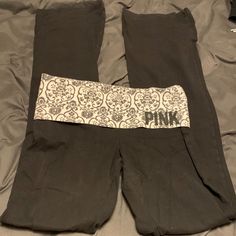 4 Yoga Pants All In Good Used Condition, Feel Free To Make Me An Offer! Foldover Leggings, Victoria Secret Pink Yoga Pants, Dr Wardrobe, Vs Pink Leggings, 2000s Clothes, Pink Yoga Pants, Pink Yoga, Pink Victoria Secret, Flare Leggings